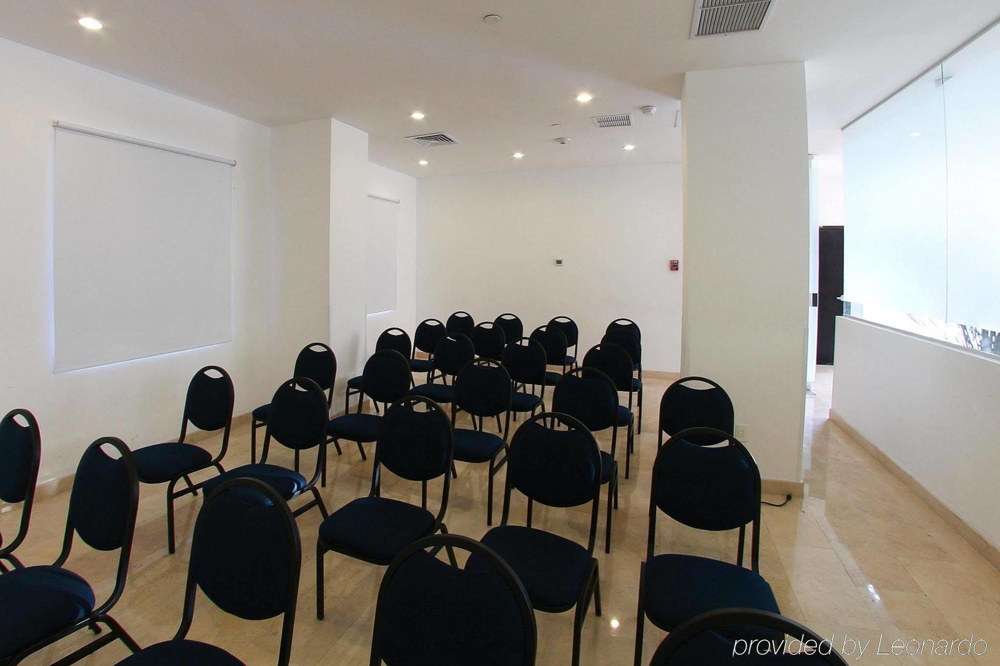 One Culiacan Forum Exterior photo